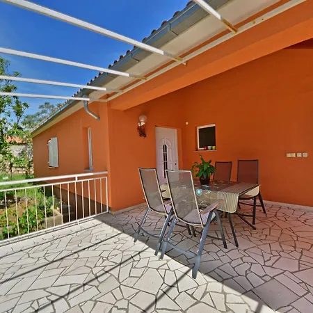 Zeljka-2 By Interhome Apartmán *