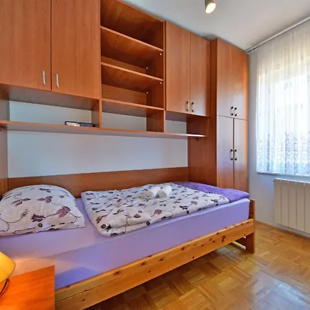 Zeljka-2 By Interhome *